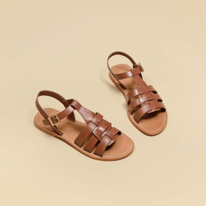 Sandales plates tressées  en cuir cognac