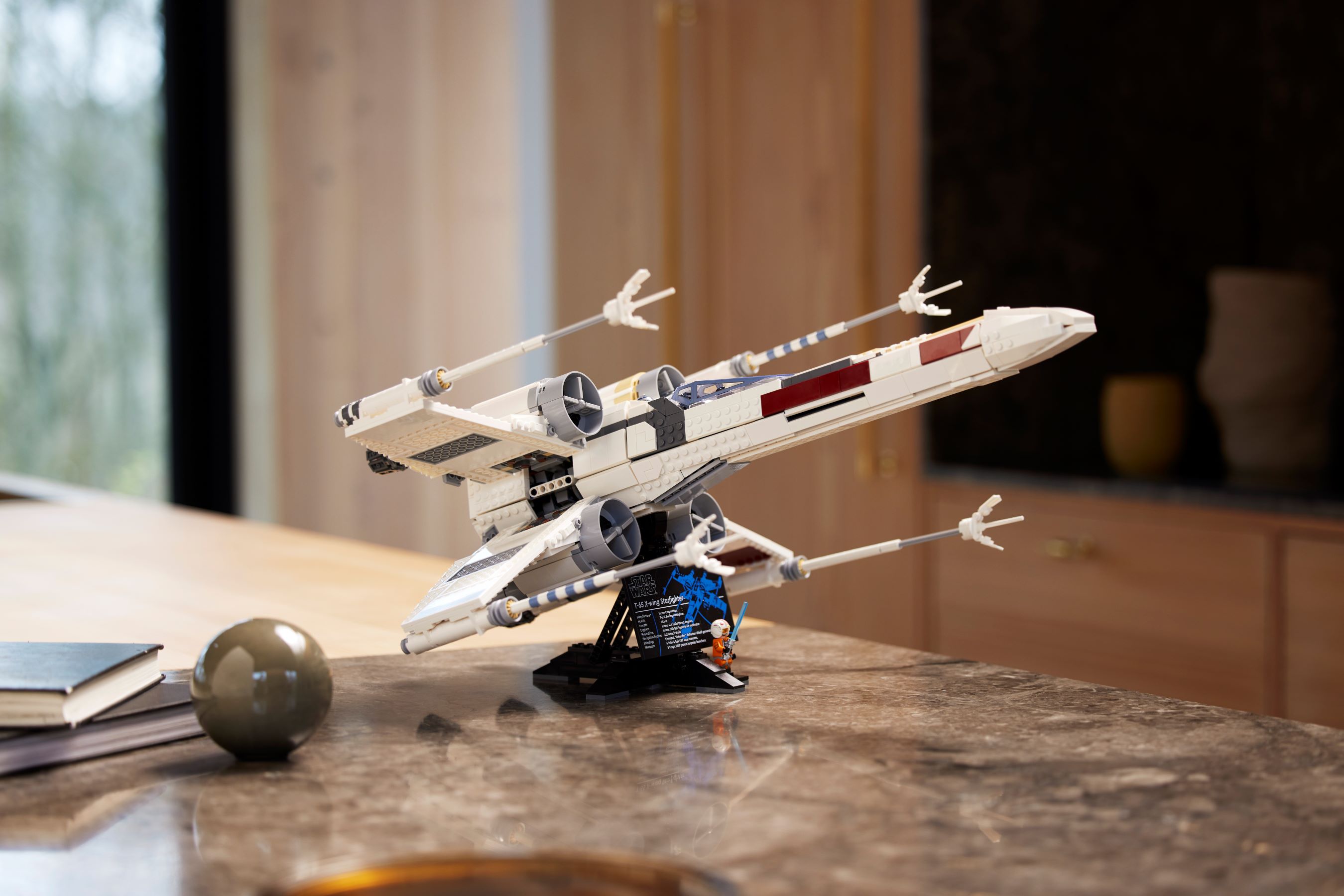 Caça X-Wing 75355