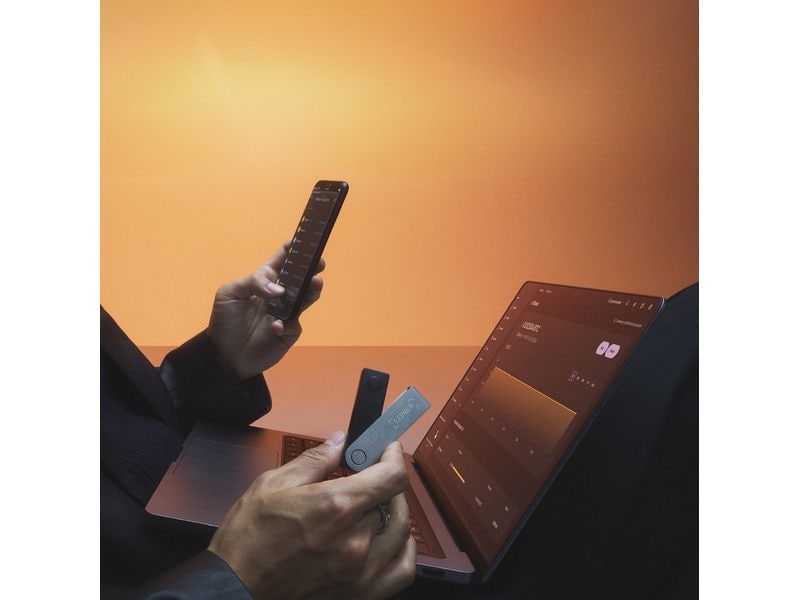 Ledger Nano X Gold Crypto-Hardware-Wallet mit Bluetooth zum Kaufen, Verwalten und Vermehren digitaler Vermögenswerte