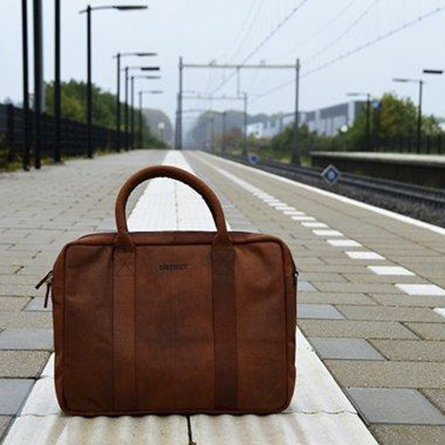 DSTRCT Limited Double Zip 15'' Laptoptas cognac
