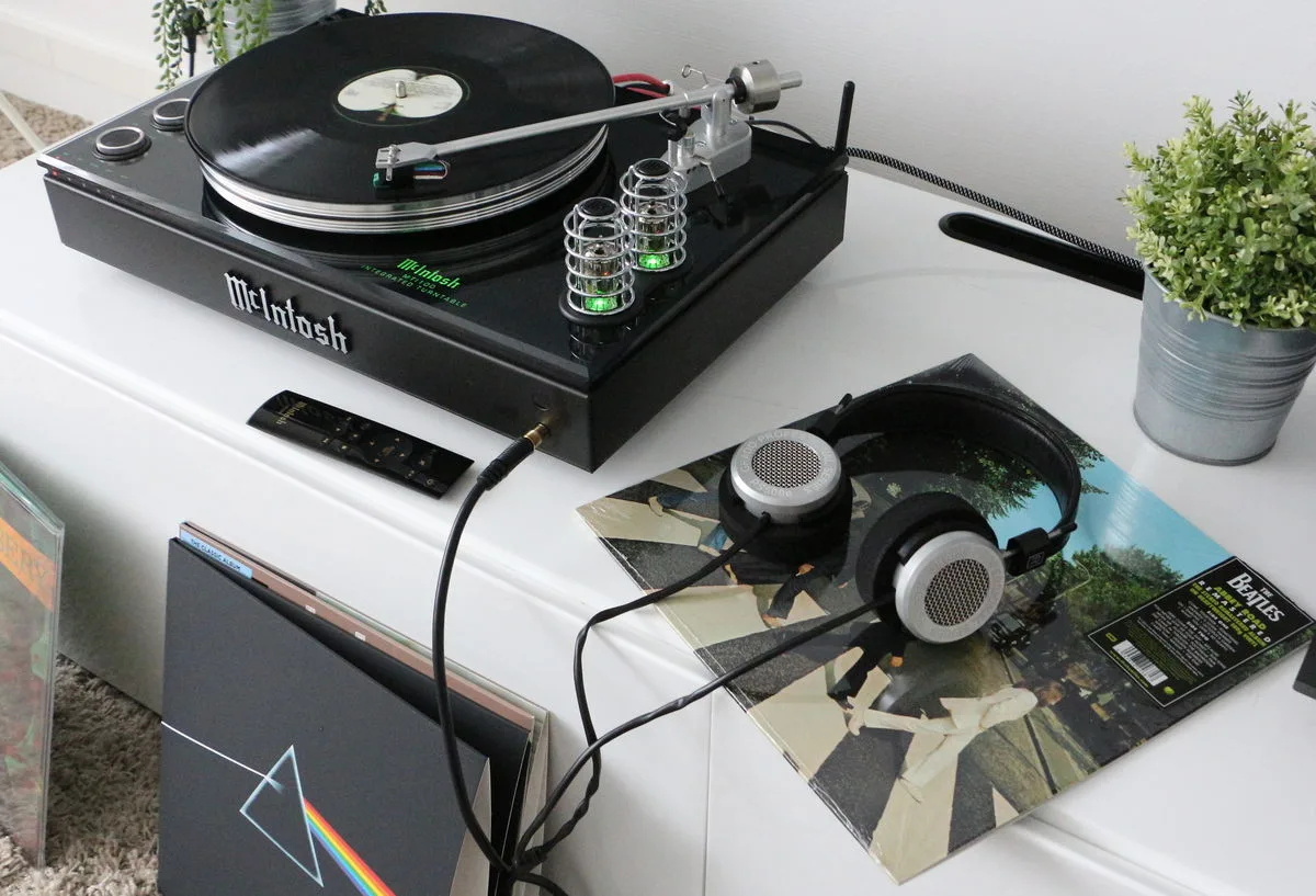 McIntosh MTI100 Platines vinyle hi-fi