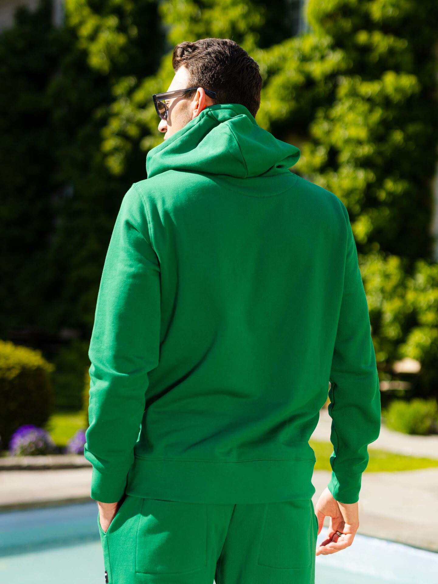 Centre Hood