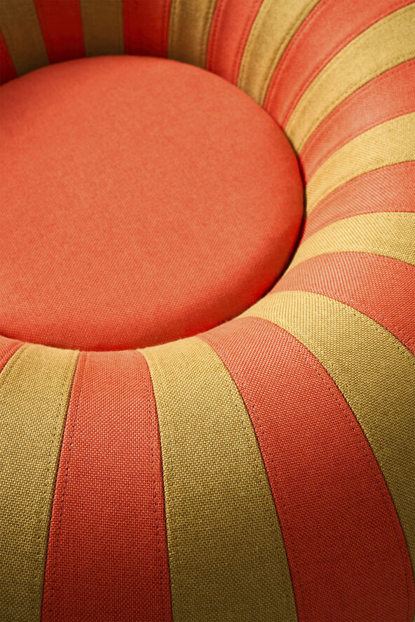 Studio About FLOAT, SMALL, OCHRE/RED