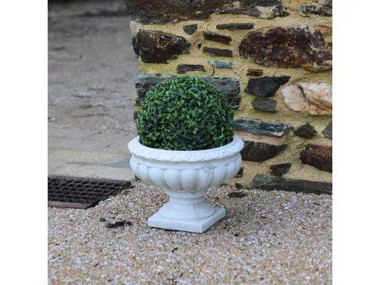Vase médicis jardin en béton blanc 26 x 19.5 cm