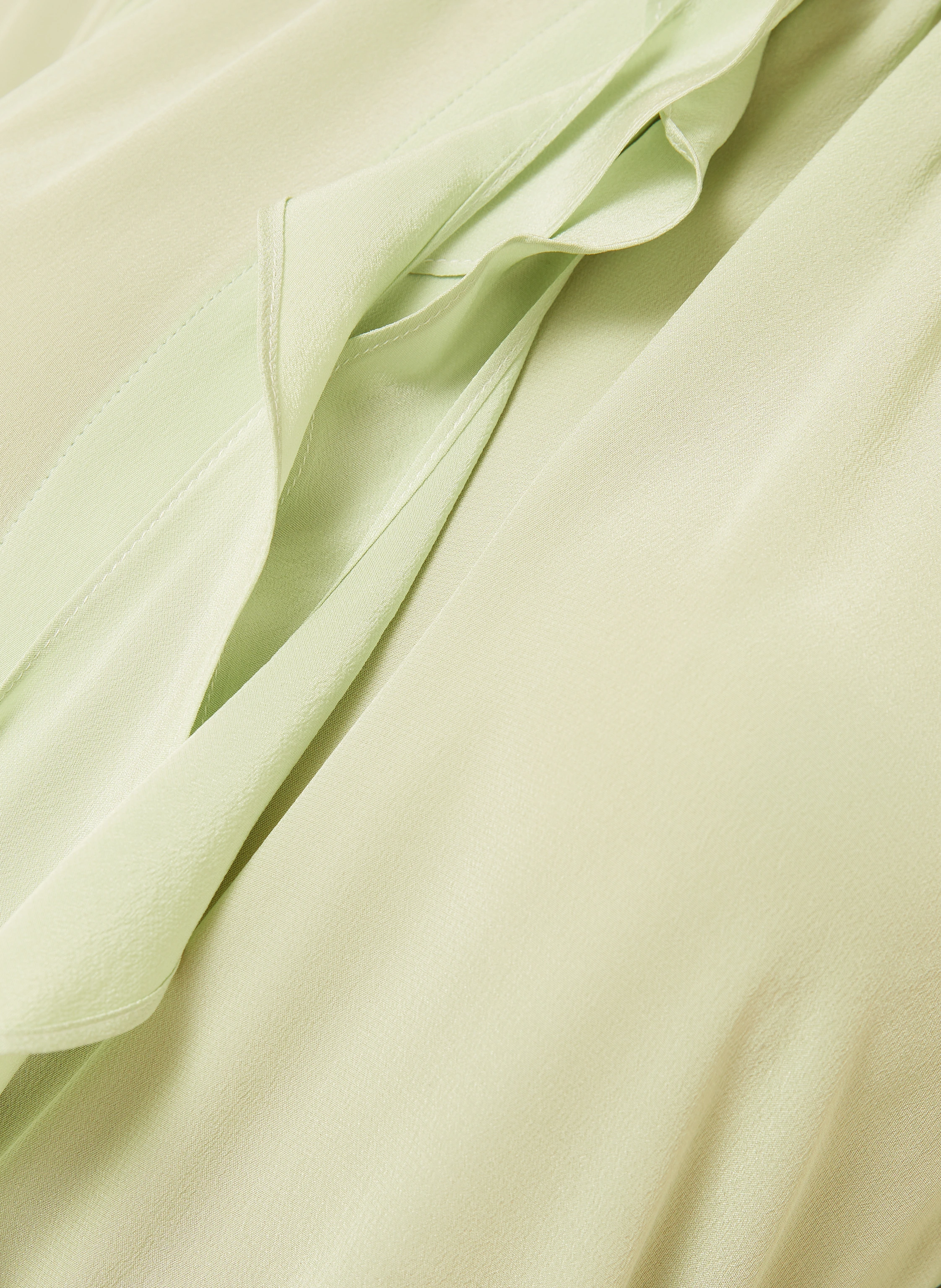 VICTORIA BECKHAM Seidenbluse mit Schluppe und Rüschen