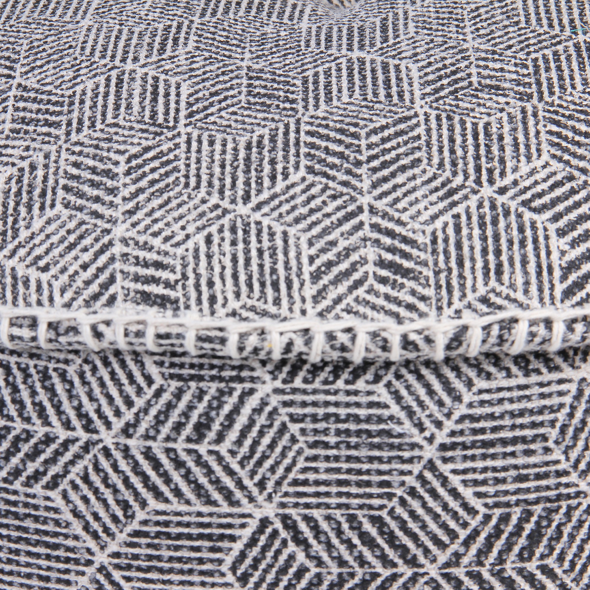 Pouf, grau/weiß Raster, Ø 60 cm, H 20 cm von fischer's lagerhaus
