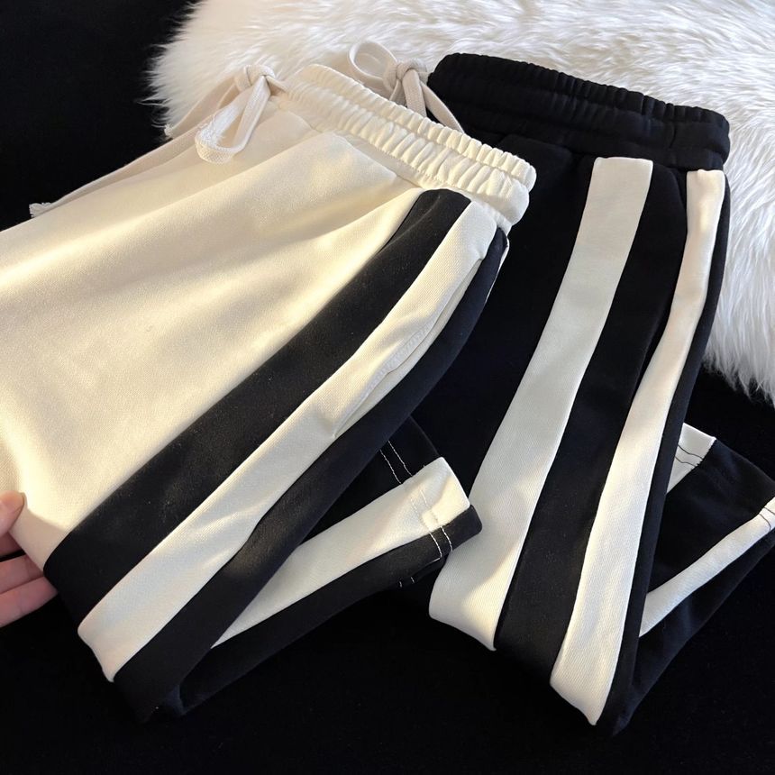 Urtishia - Wijde joggingbroek