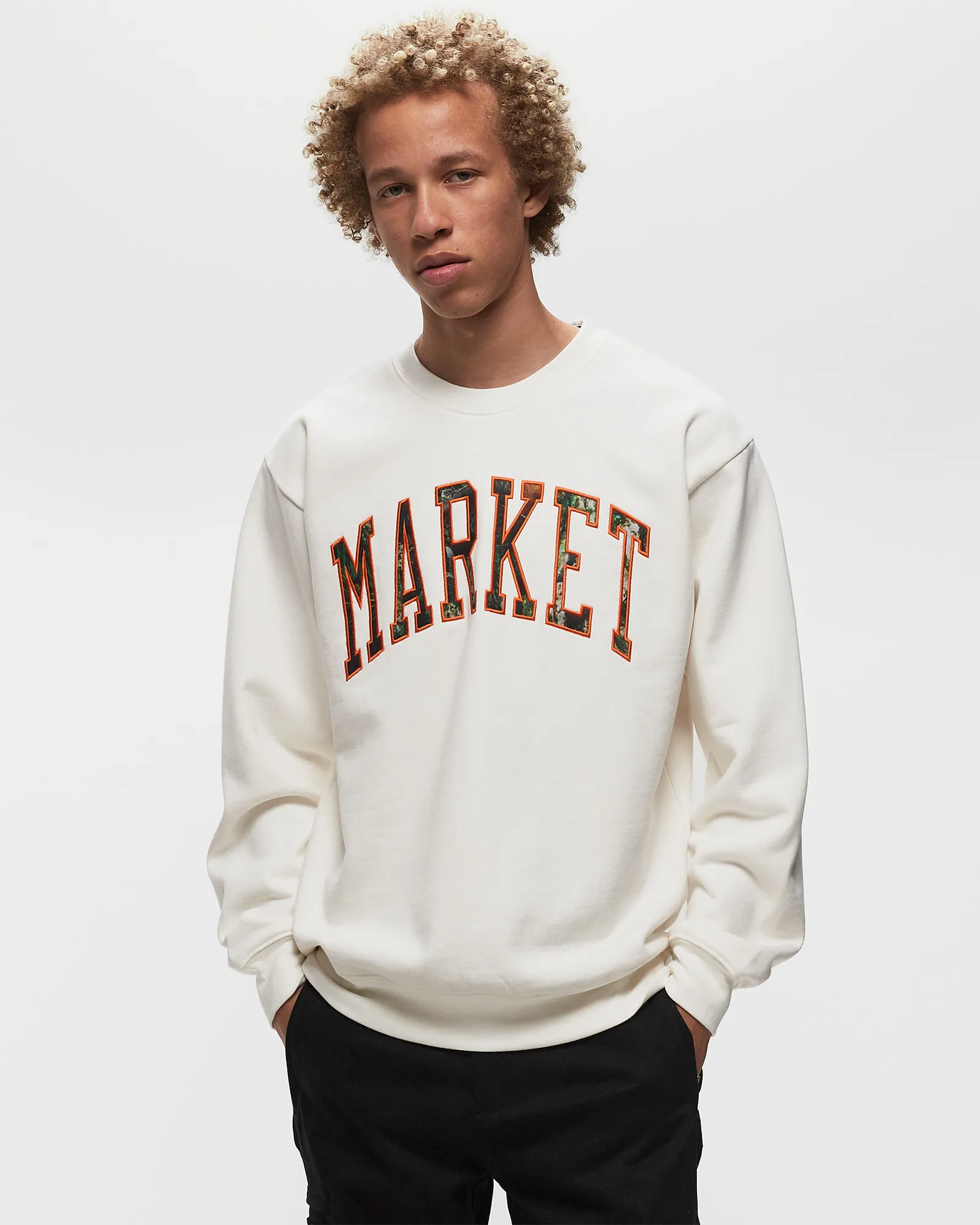 Moletom Market Fauxtree Arc Crewneck