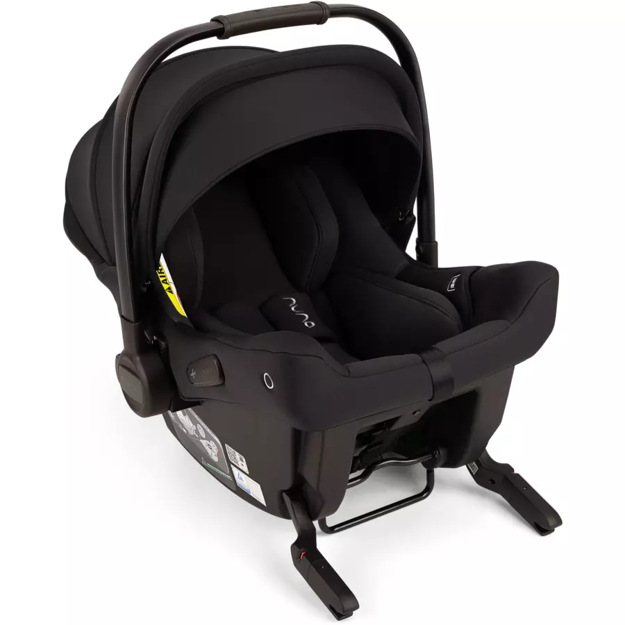 Nuna Babyschale PIPA™ urbn mit integriertem ISOFIX Caviar