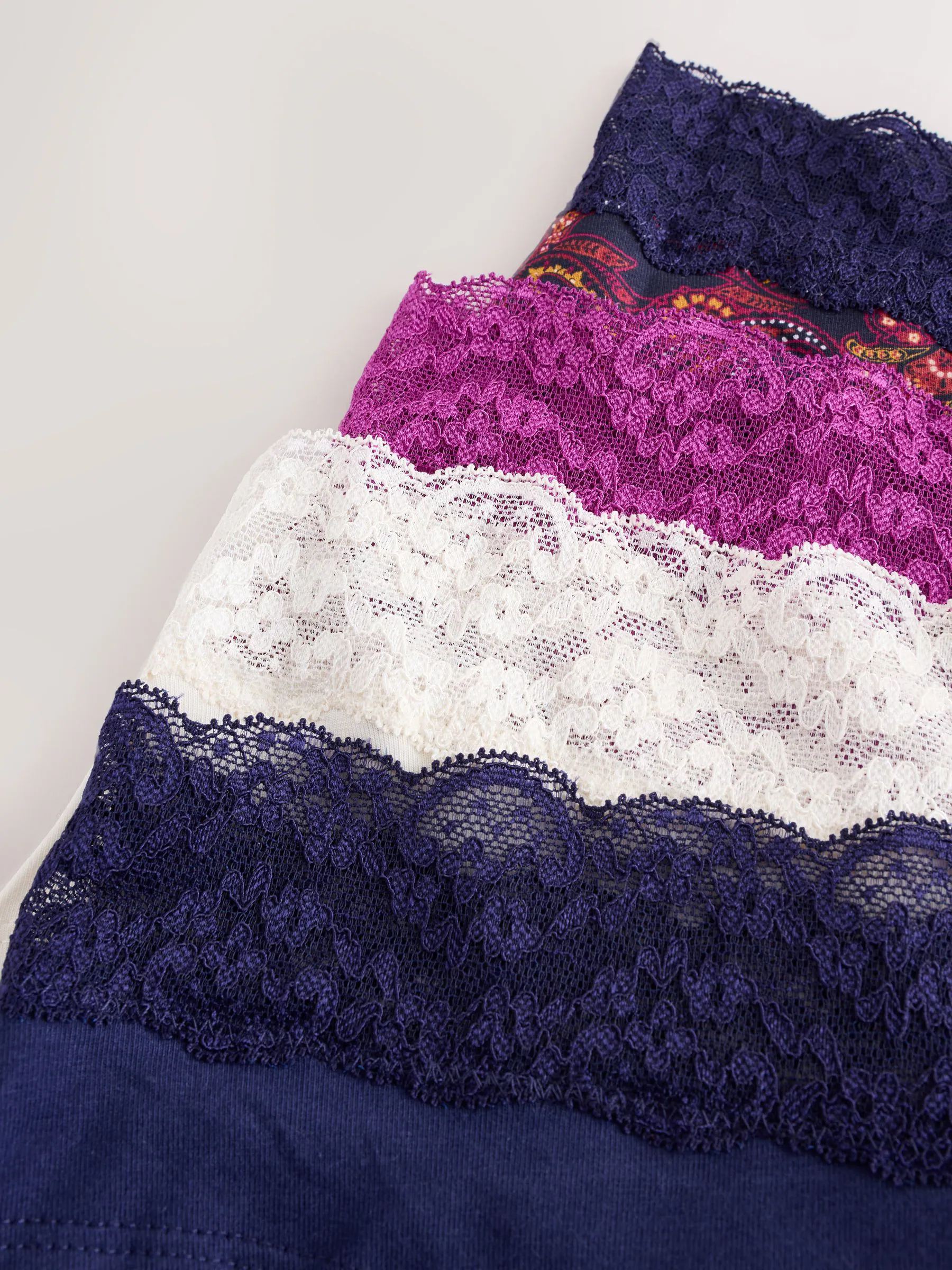 Marineblauw met paisleymotief - Katoenen kanten slipjes 4 stuks