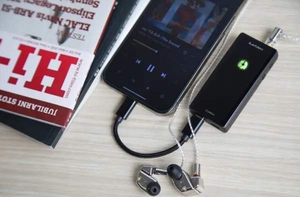 EarMen EarMen Colibri hovedtelefonforstærker - Hi-Power USB-DAC