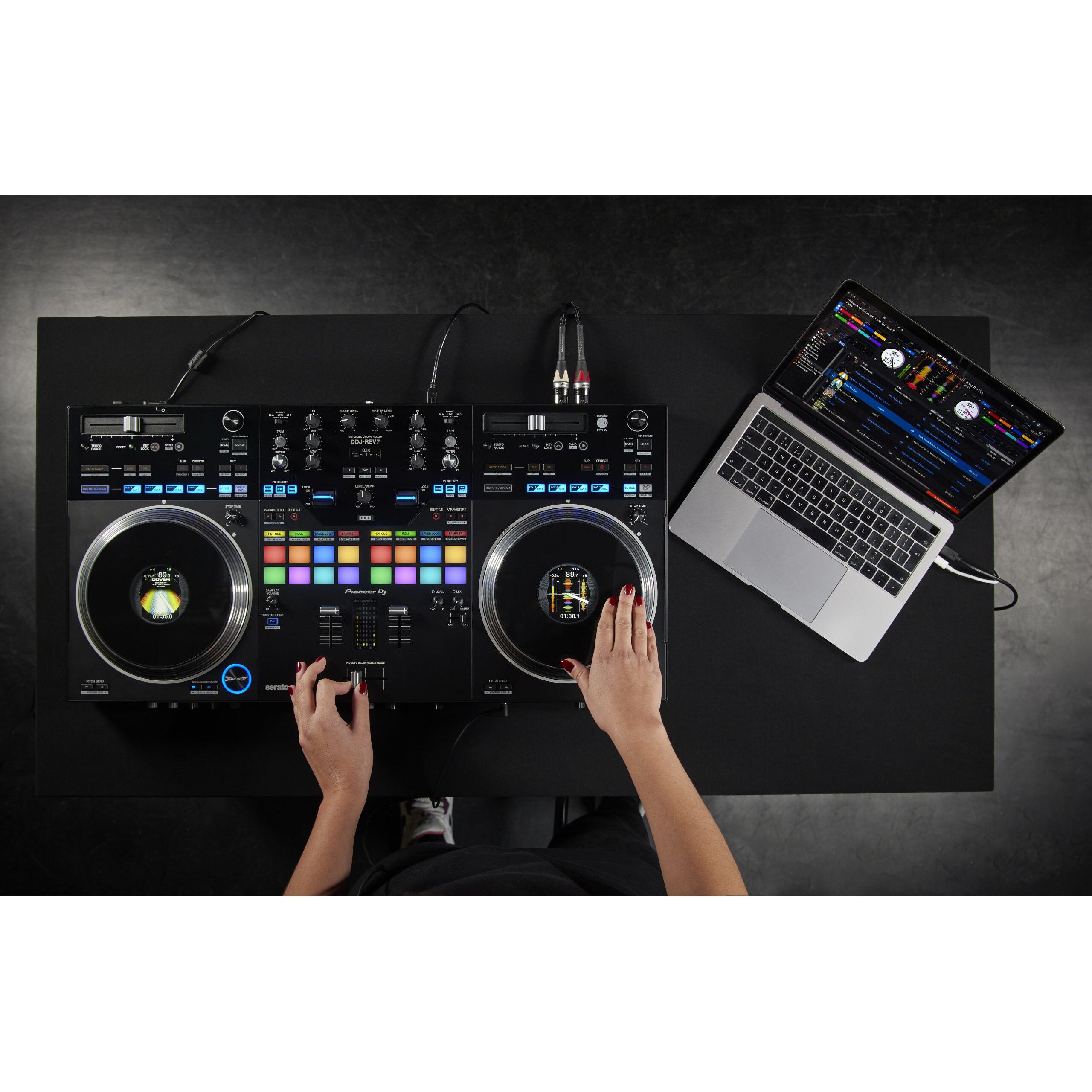 Pioneer DJ DDJ-REV7 DJ-controller voor Serato DJ Pro