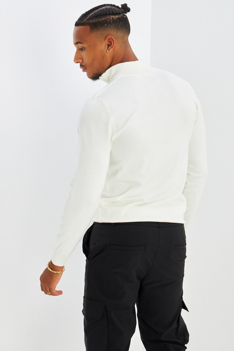 Pull blanc col zippé