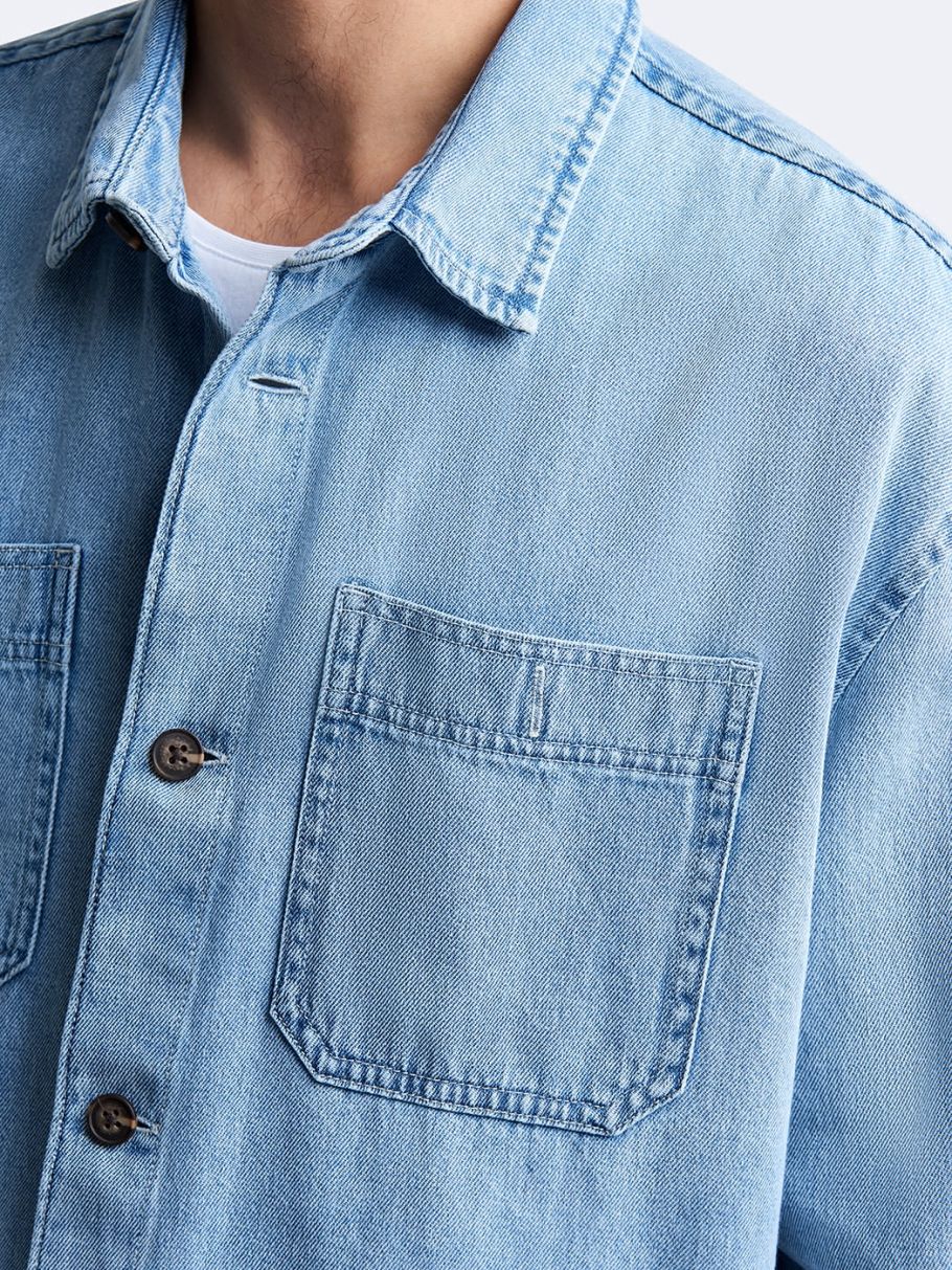 Chemise regular en denim unie