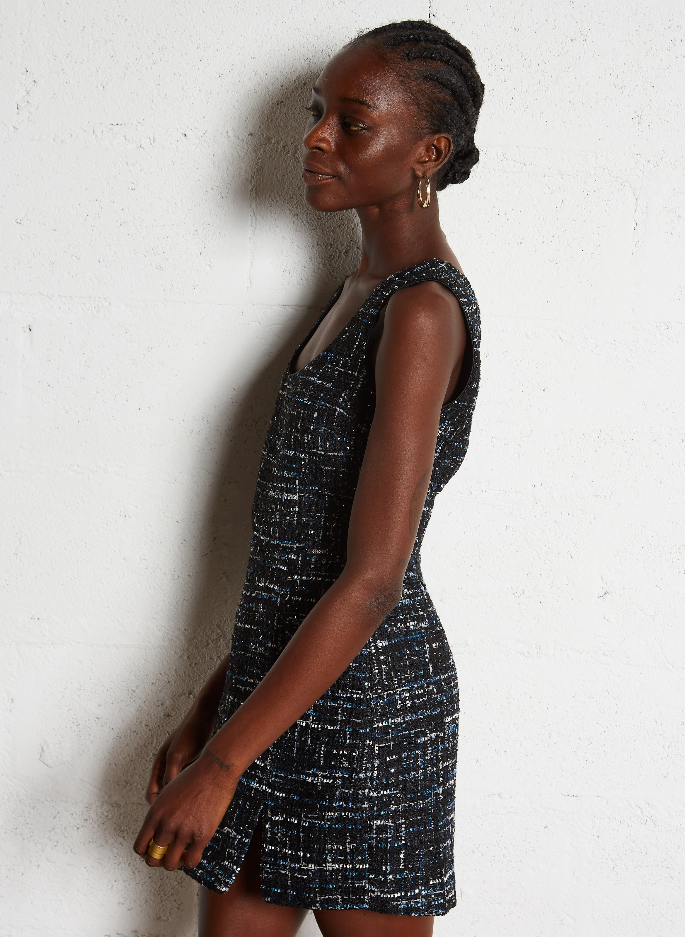 Robe courte col rond en tweed | Noir