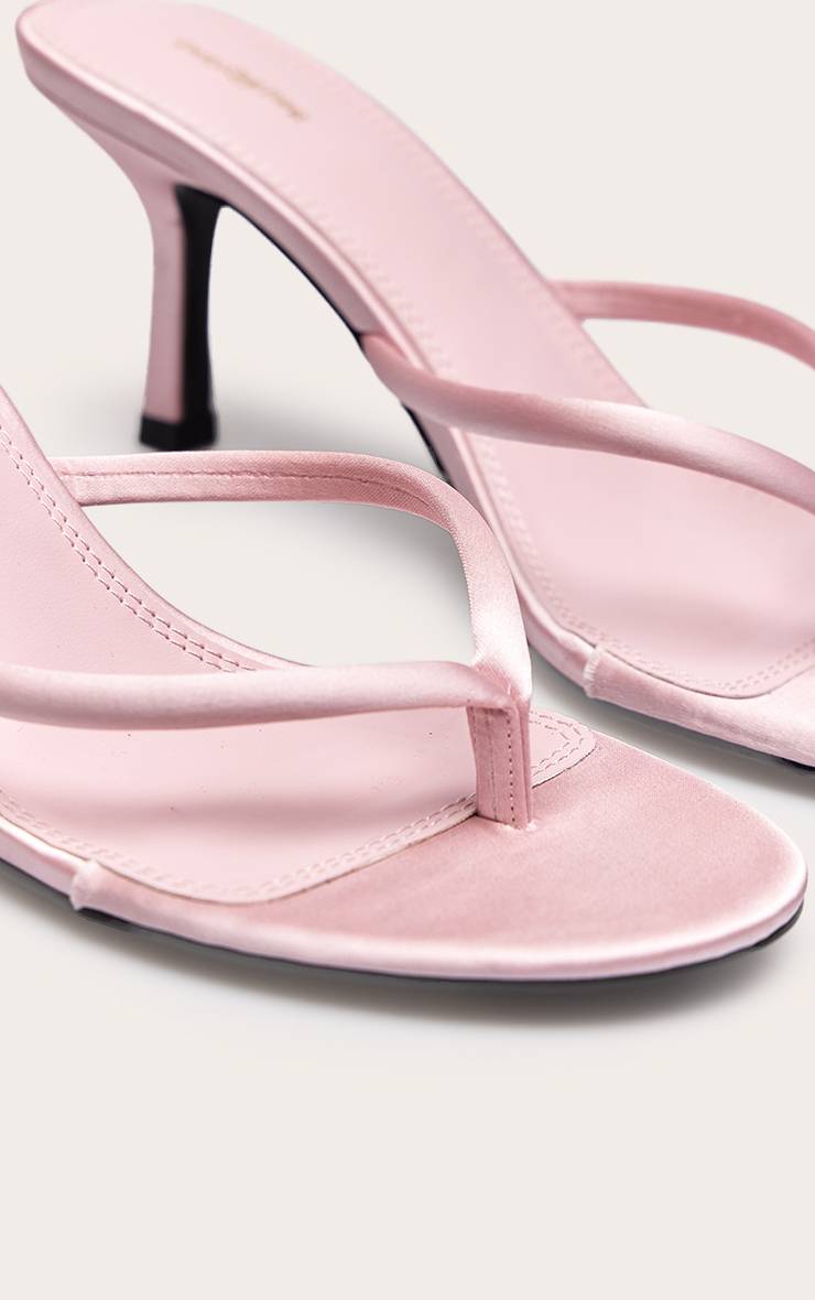 Rose Poudré Mules À Talon En Satin Avec Bride Entre Les Orteils