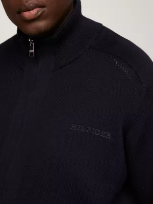 Cardigã Plus Hilfiger Monotype com gola alta e zíper.