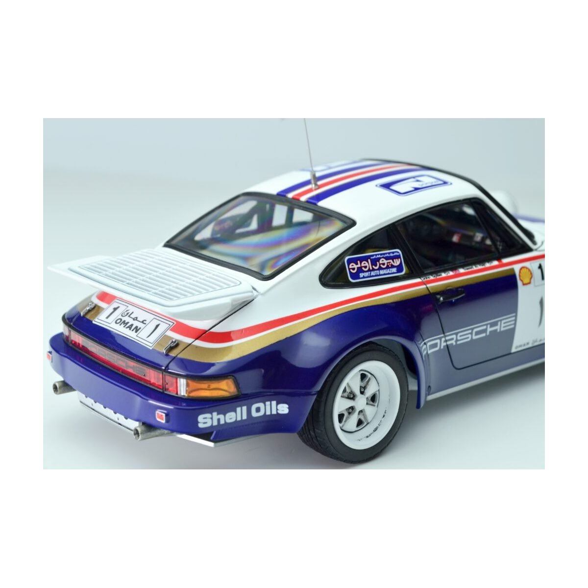 Porsche 911 SC RS victoire Oman