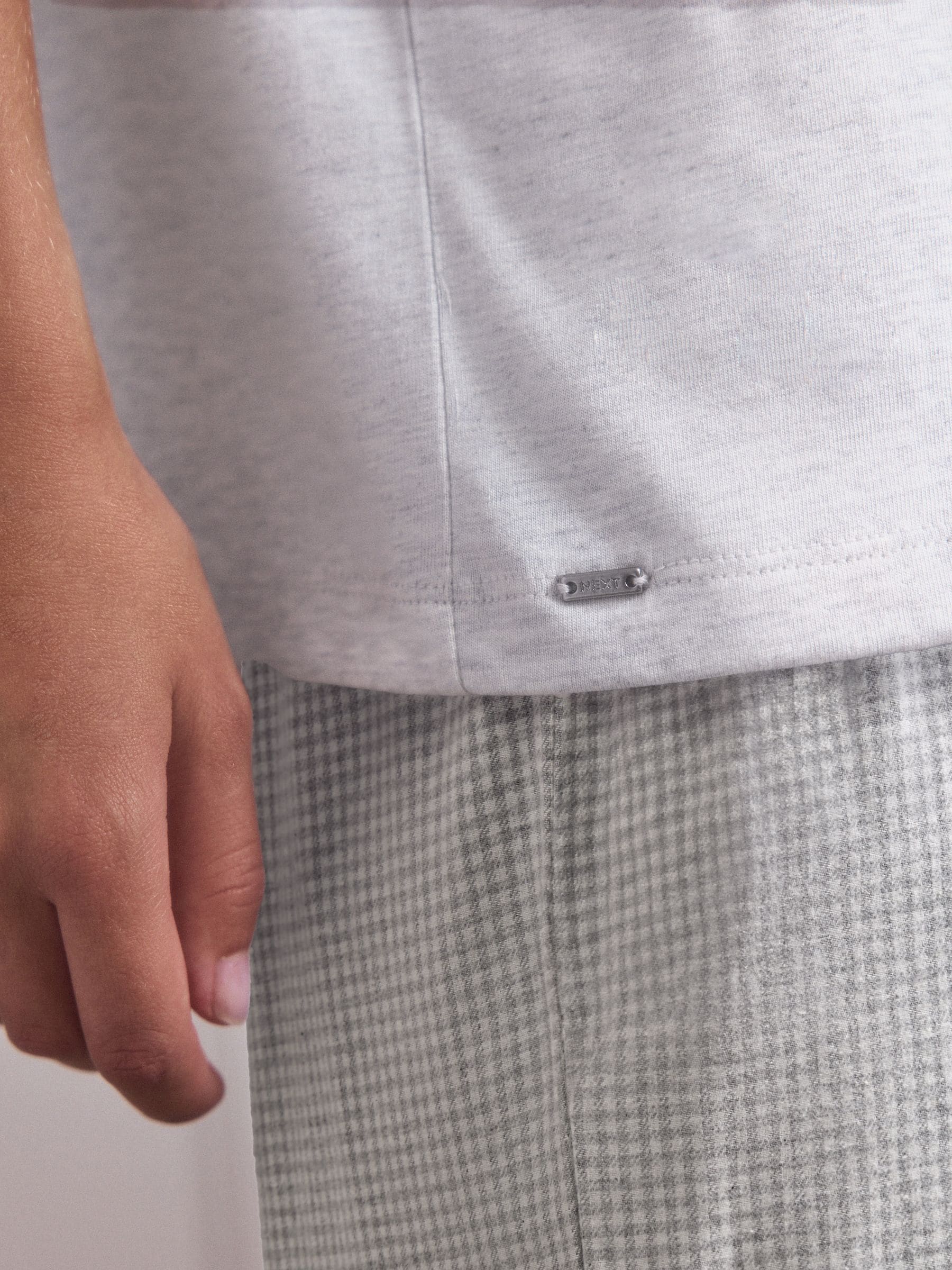 Grijs met gingham - Pyjama van katoen/modalmix met korte mouwen