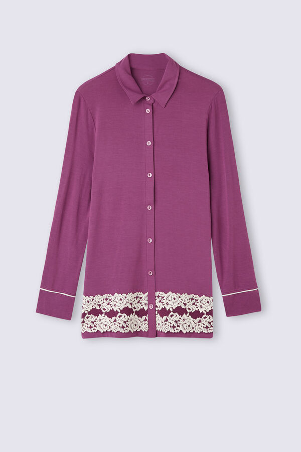 Camiseta Pretty Flowers Modal com Fenda Frontal