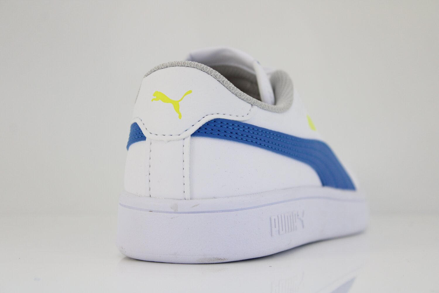 PUMA Sneaker