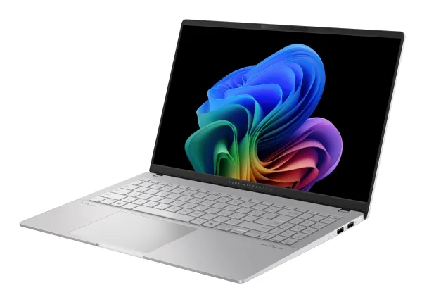 ASUS VivoBook S 15 OLED S5507QA-MA064X - 180° hængselsdesign - Snapdragon X Elite - X1E-78-100 - Win 11 Pro - Qualcomm Adreno - 32 GB RAM - 1 TB SSD NVMe - 15.6