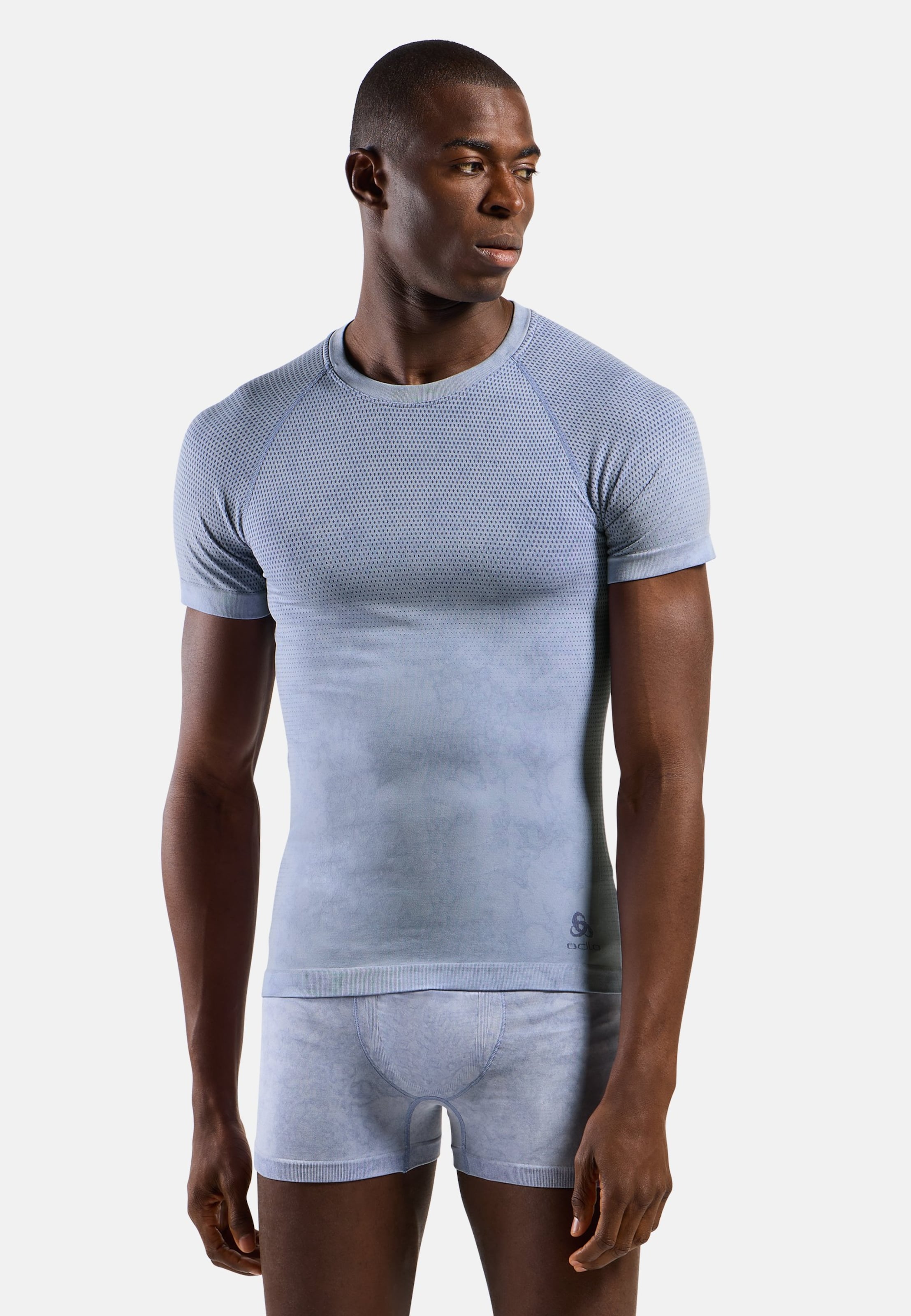 Kurzärmeliger Performance Light Base Layer mit Rain-Dye-Effekt in Skipper Blue