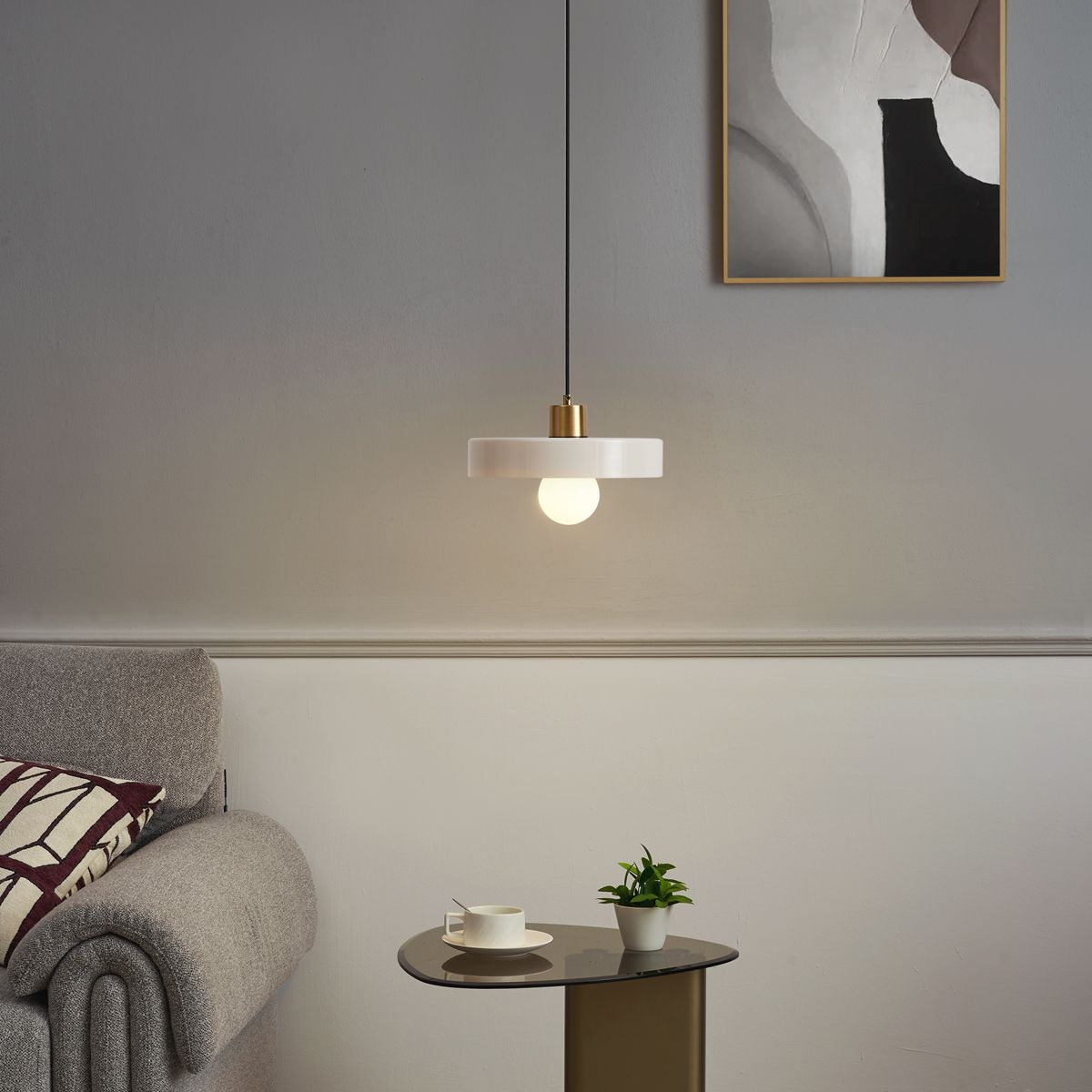 Retro hanglamp goud met beige glas - Jina