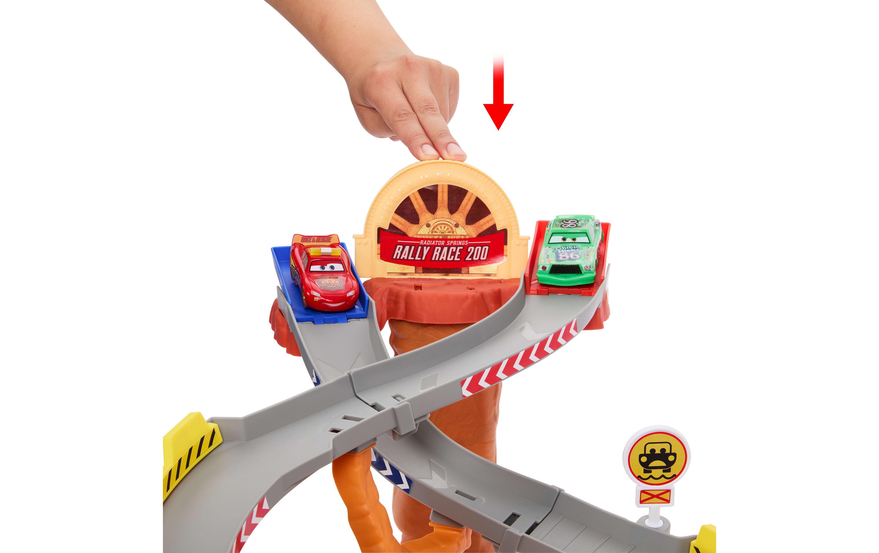 Disney Cars Radiator Springs Race & RescueRettungsweg-Rennstrecke Spielset mit 4 Spielzeugautos