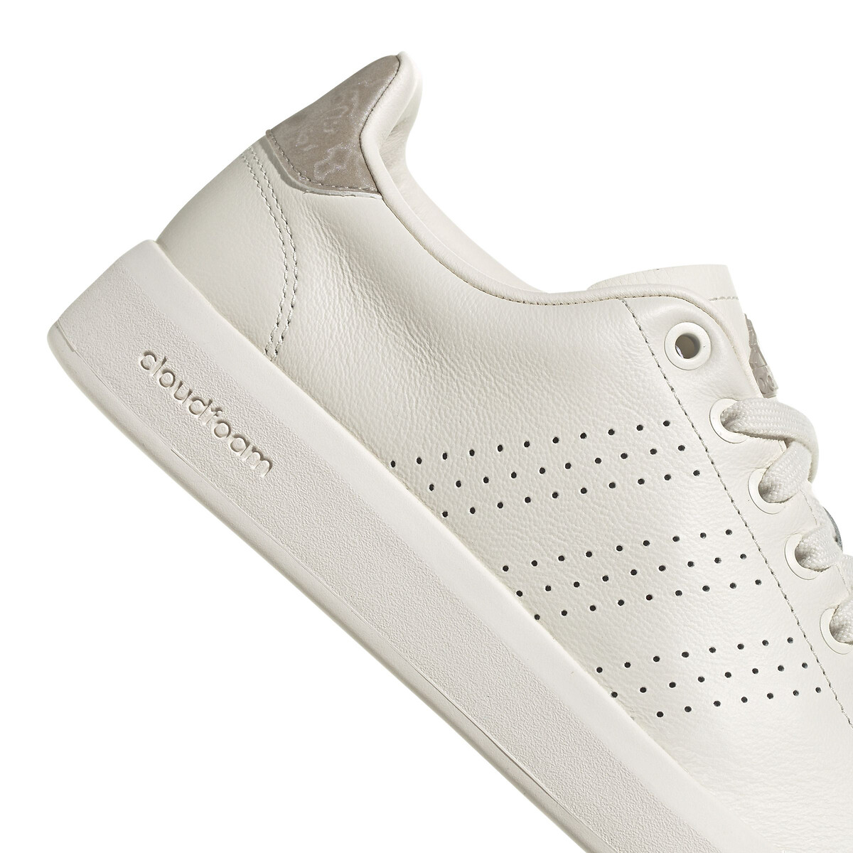 ADIDAS ROUPAS ESPORTIVAS<br>Tênis Advantage Premium