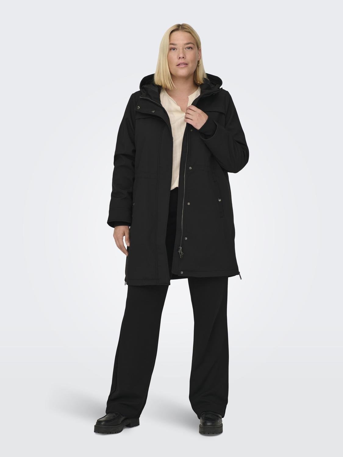 CARNEWMAASTRICHT Langer Parka Black