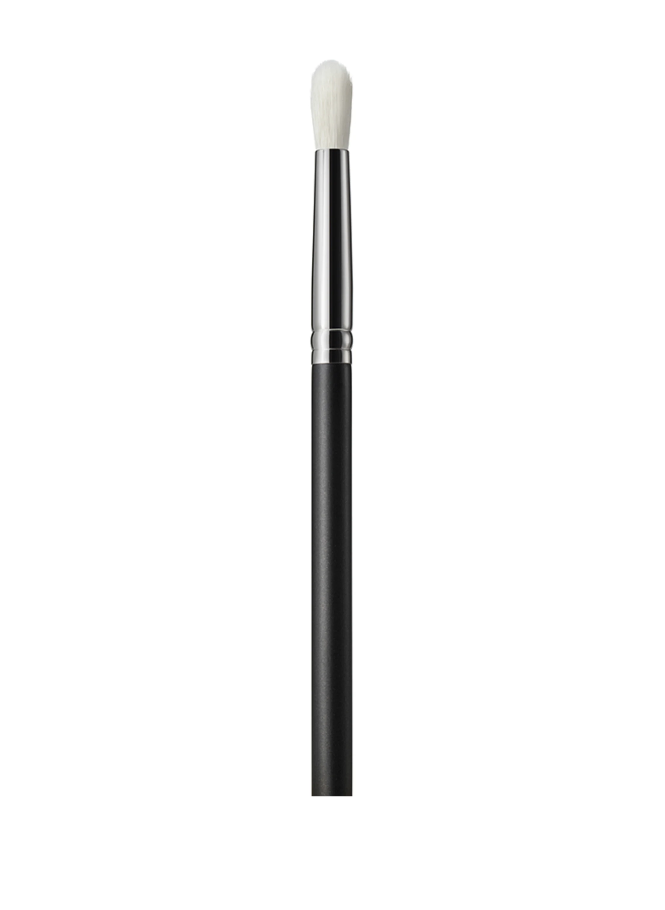 M.A.C 221S MINI TAPERED BLENDING BRUSH