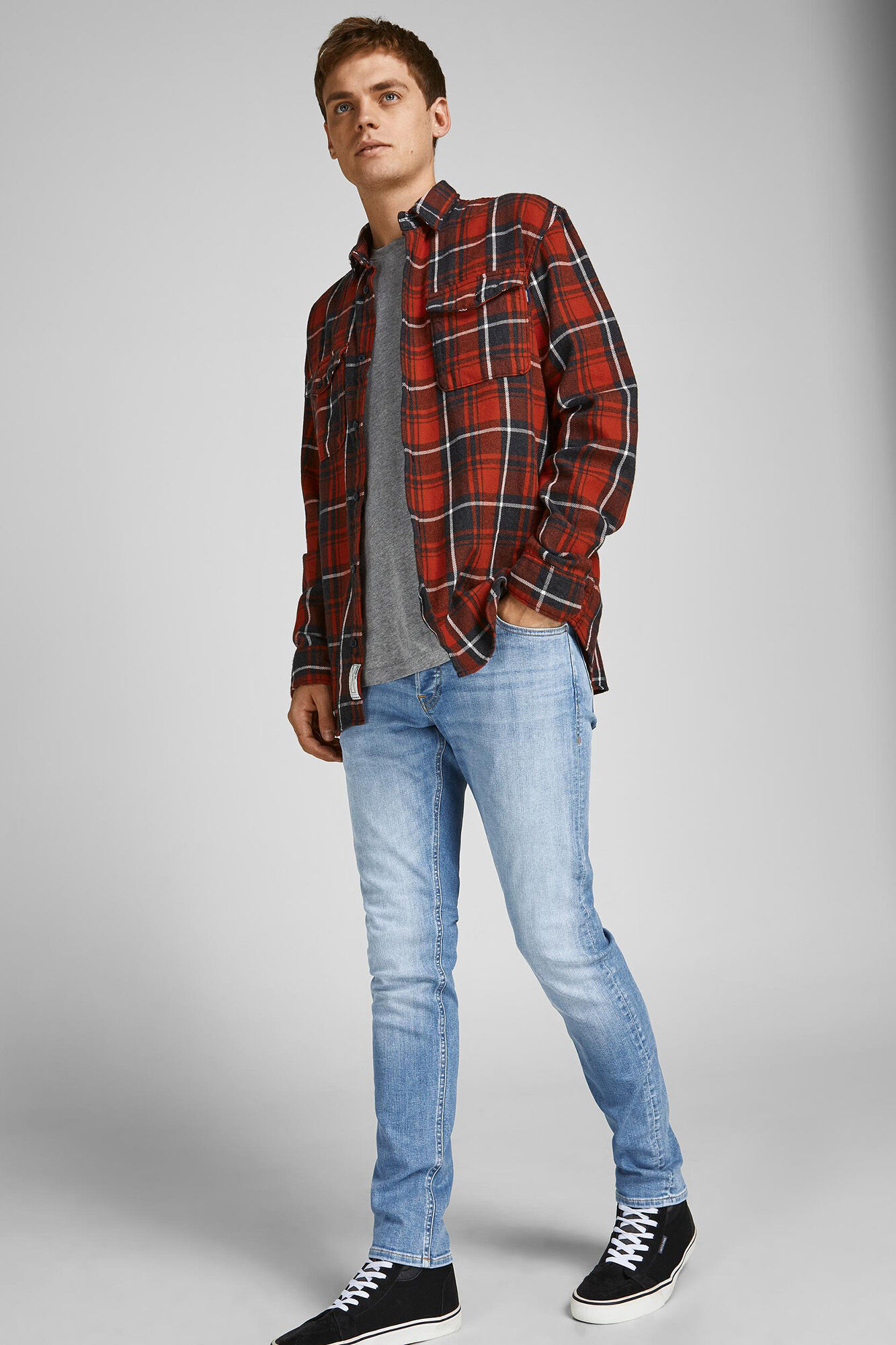 Calça jeans slim fit - azul médio
