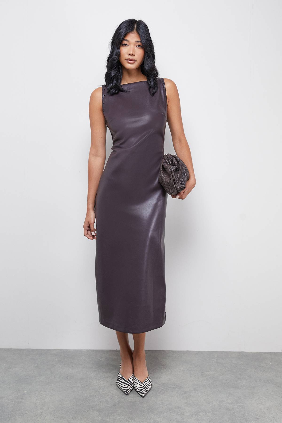 Warehouse Robe Midi Sans Manches en synthétique avec Détails de Surpiqûre