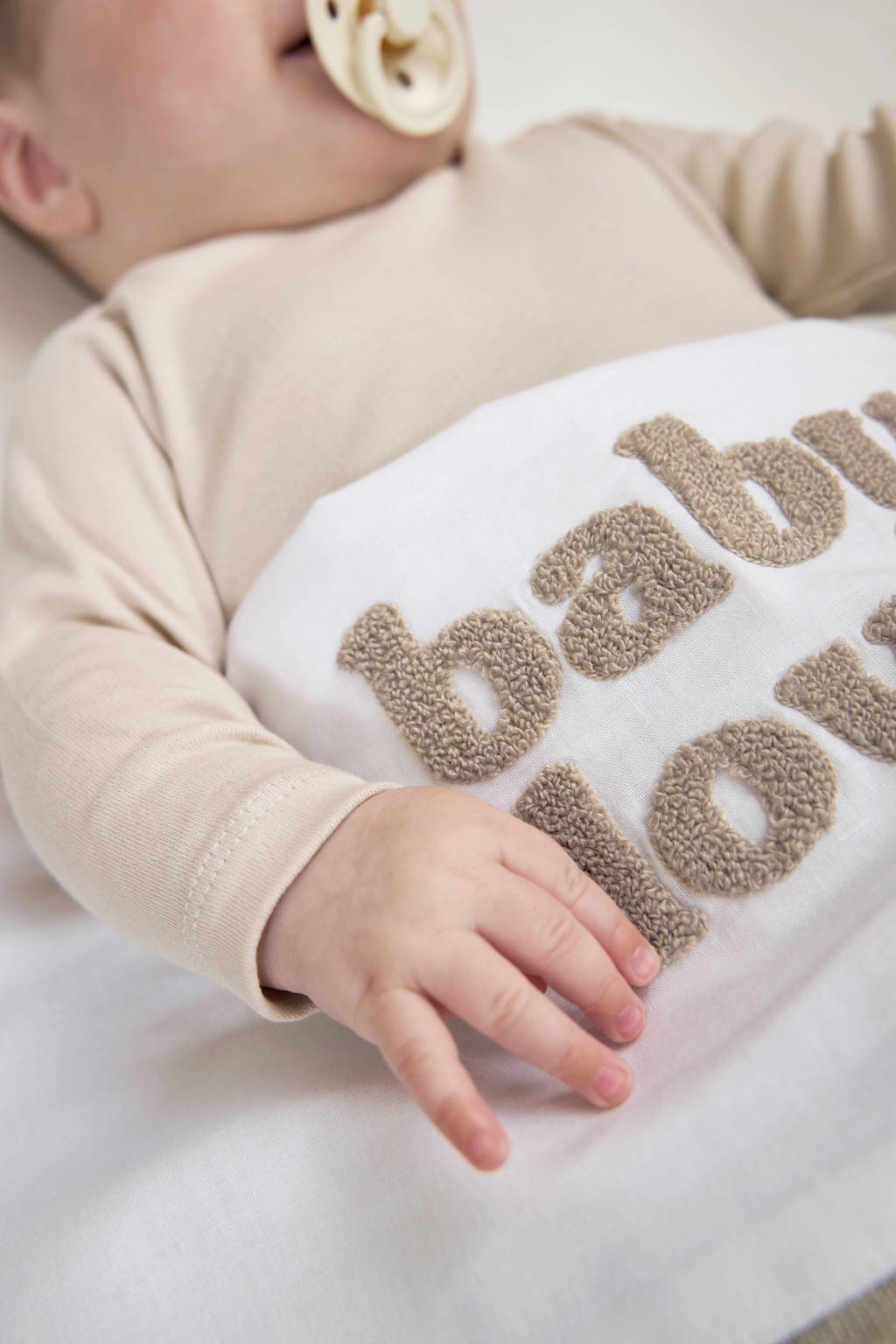 ledikantlaken Baby Love wit/beoge