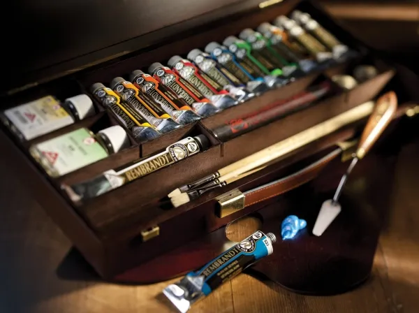 Rembrandt Oil colour wooden box set Professional | 12 x   1 x 60 ml   accessories