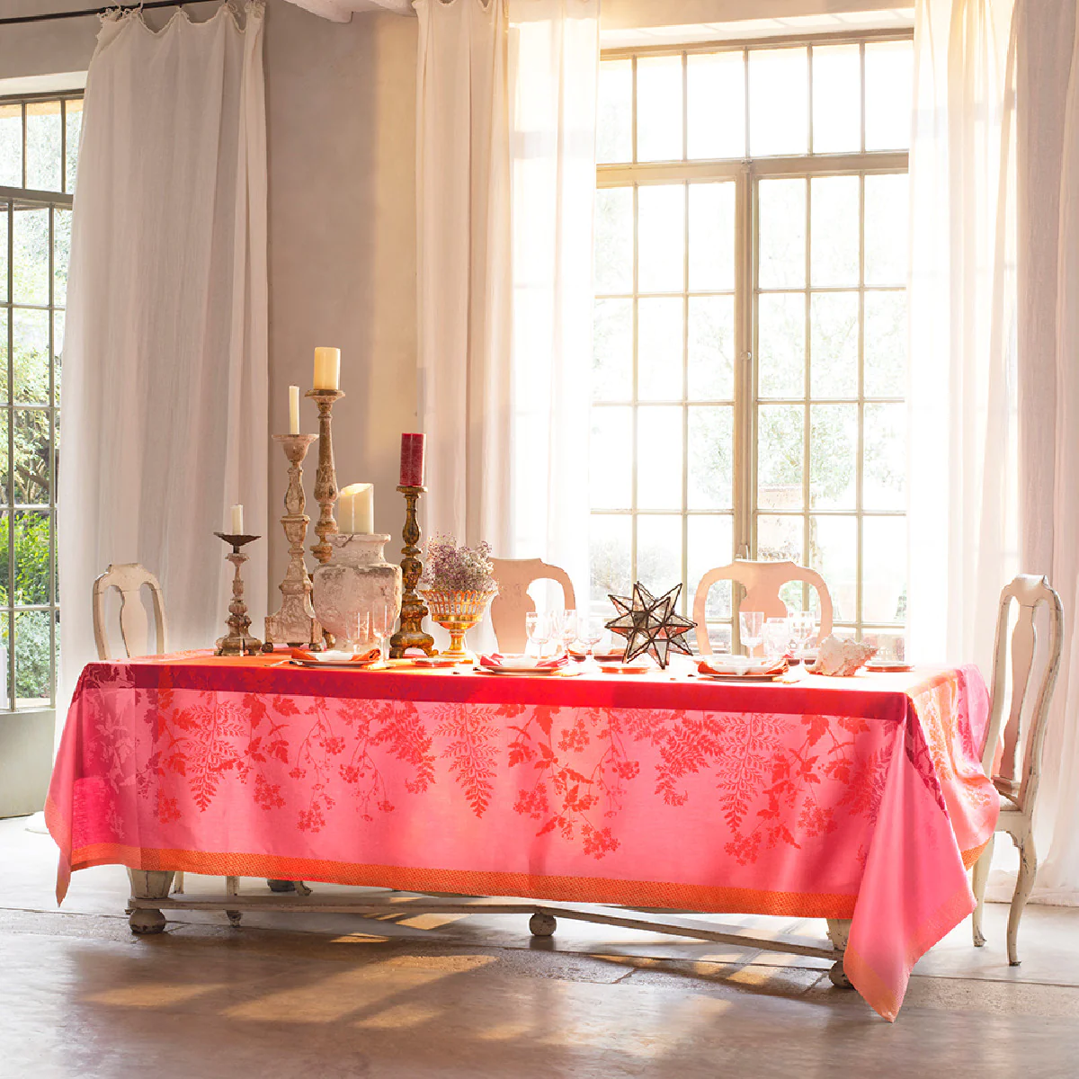 Nappe pur lin rose 174x174 Garnier Thiebaut