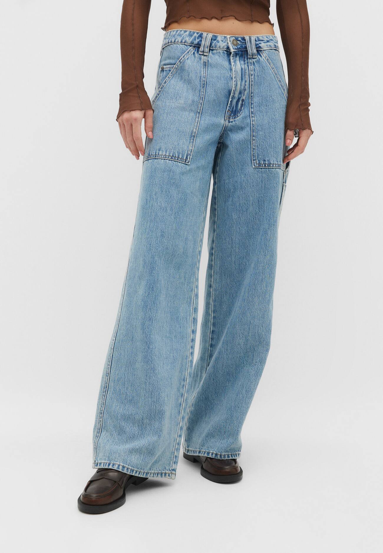 Calça jeans de carpinteiro