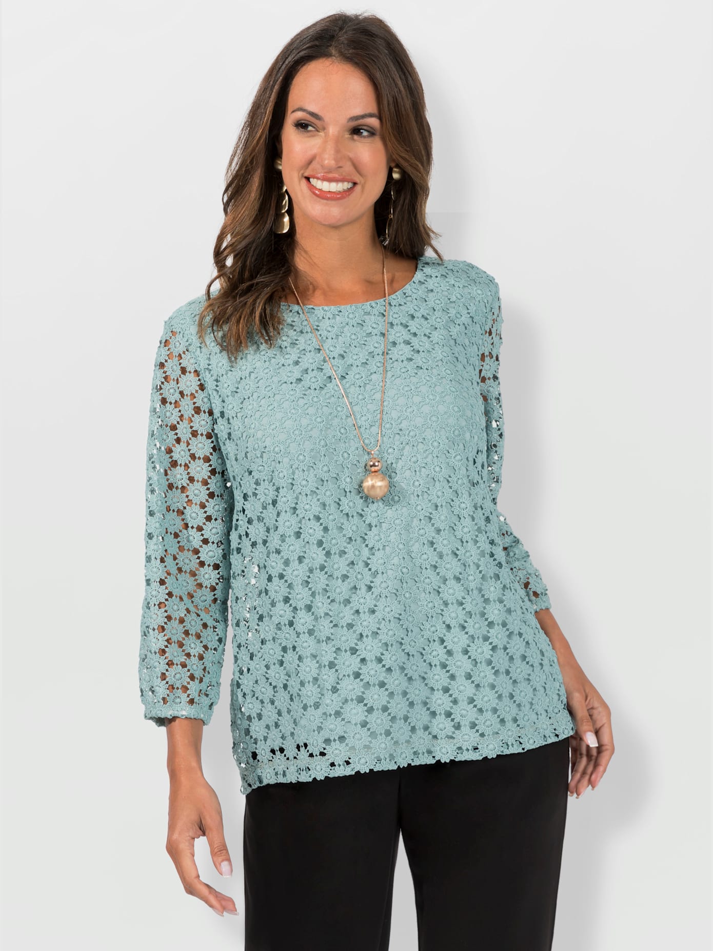 T-shirt en dentelle dentelle aux manches
