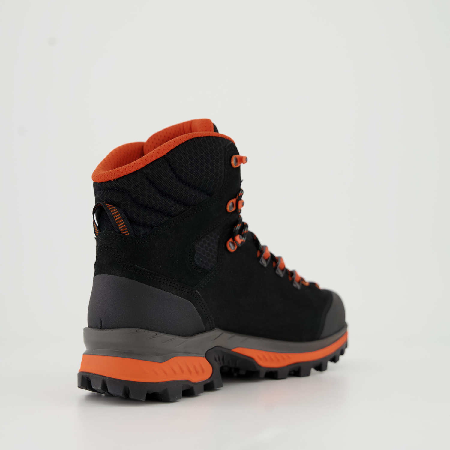 Lowa CORVARA GTX MID