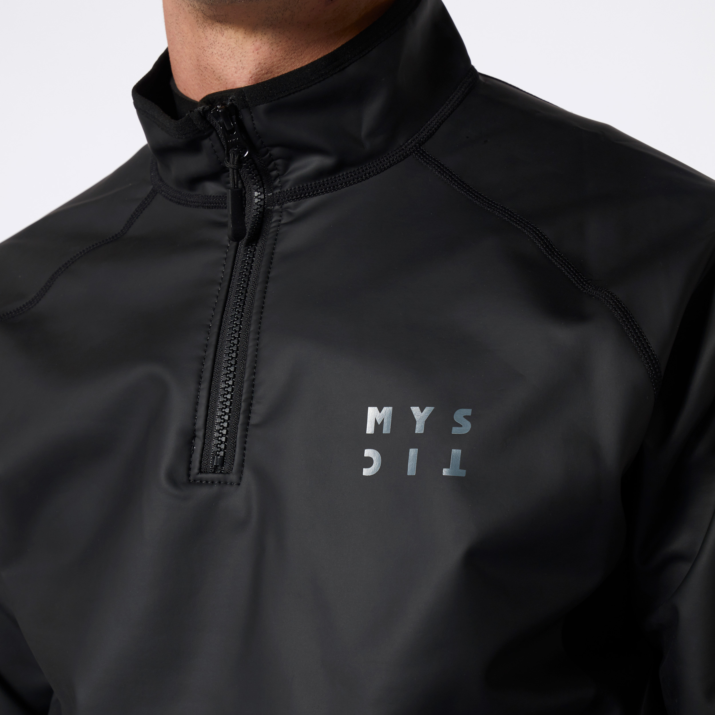 Mystic Storm Pullover Black