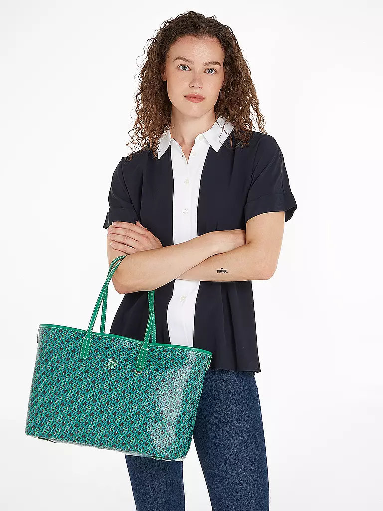 TOMMY HILFIGER Tasche - Shopper TH MONOPLAY grün
