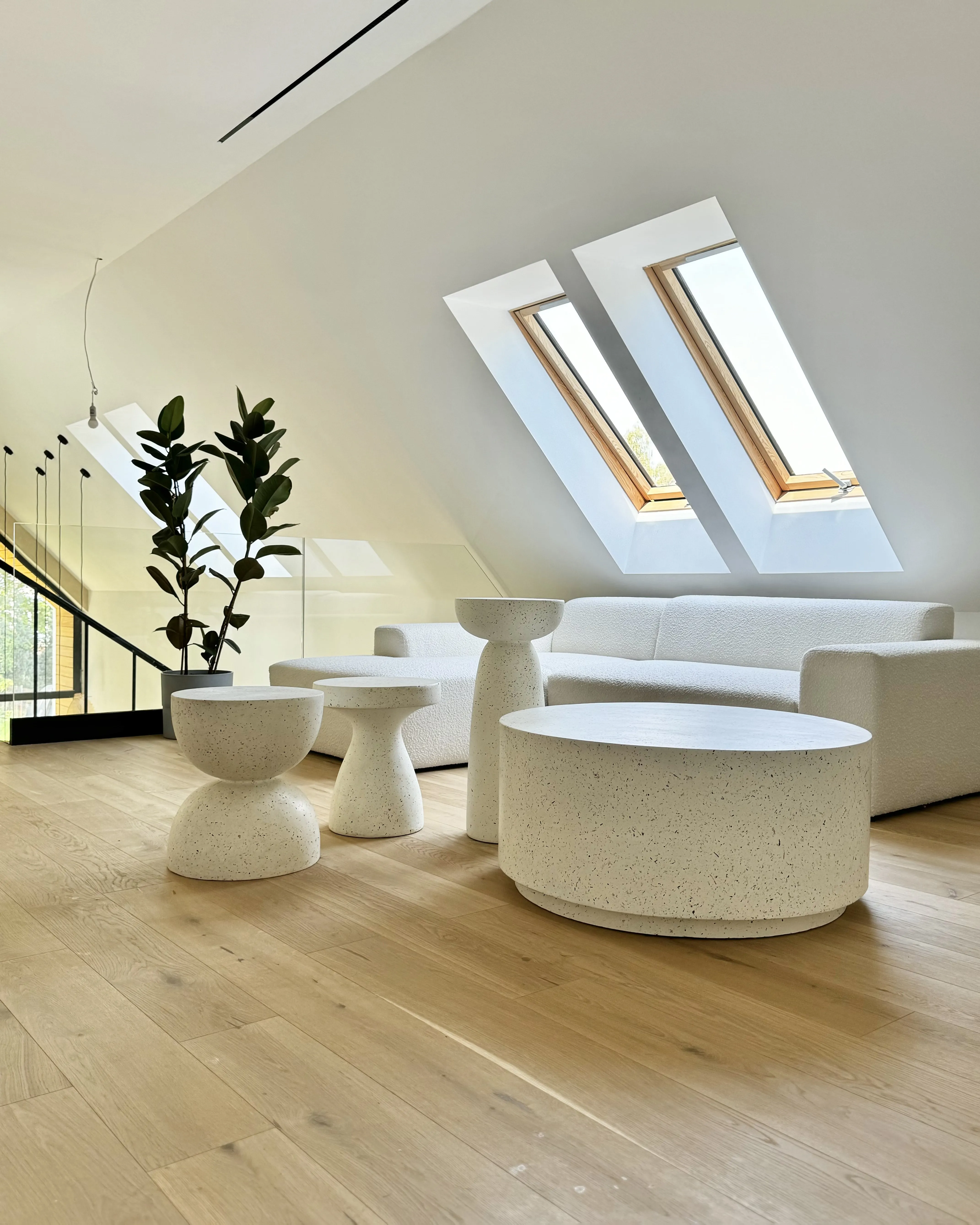 Bijzettafel CADINI 33 cm 33 cm Terrazzo-effect Wit terrazzo