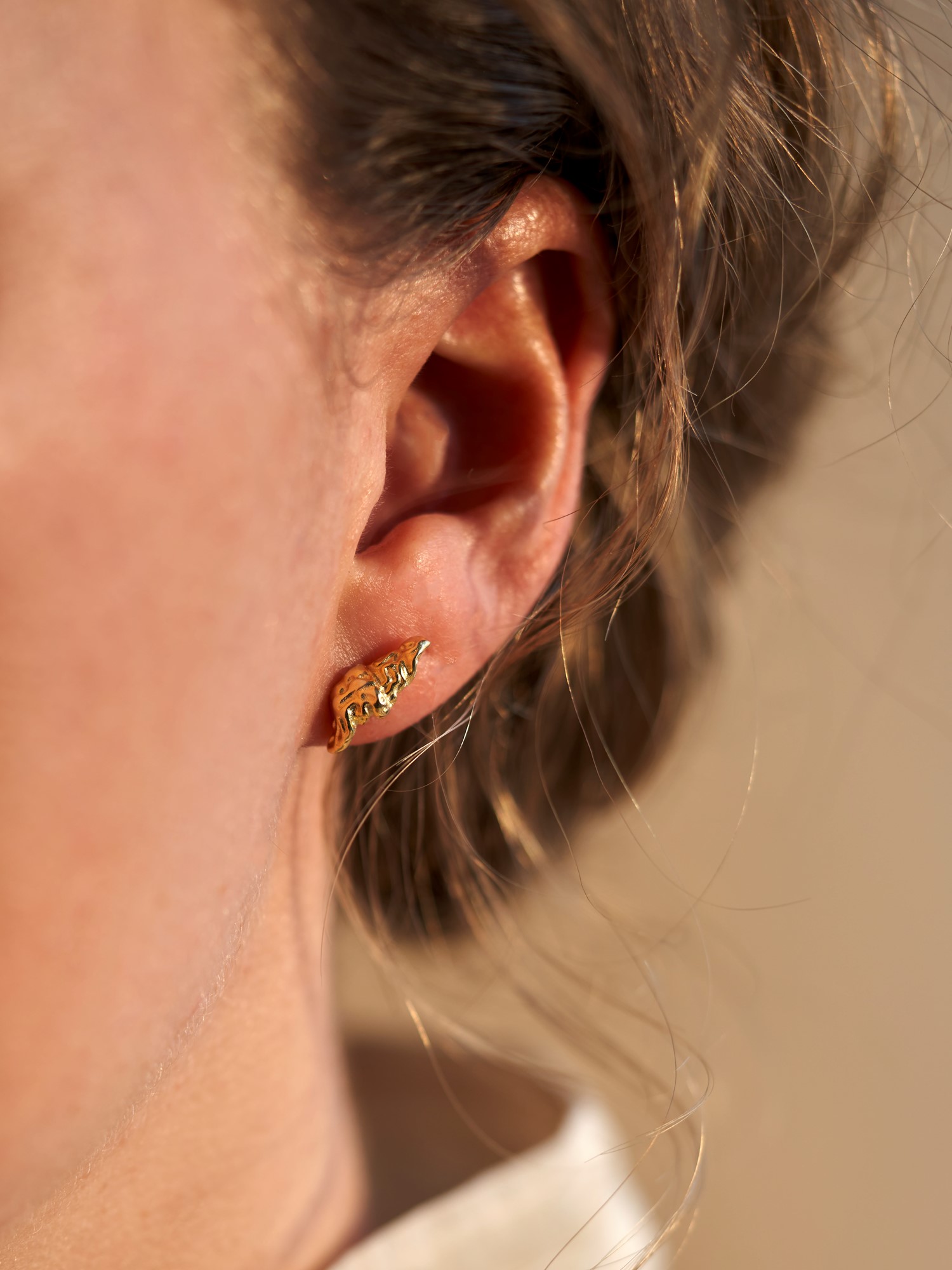 Anna og Claras jubilæumsørestikker | 925 sterling sølv/18k forgyldt. 12 mm. | Curry | & Copenhagen