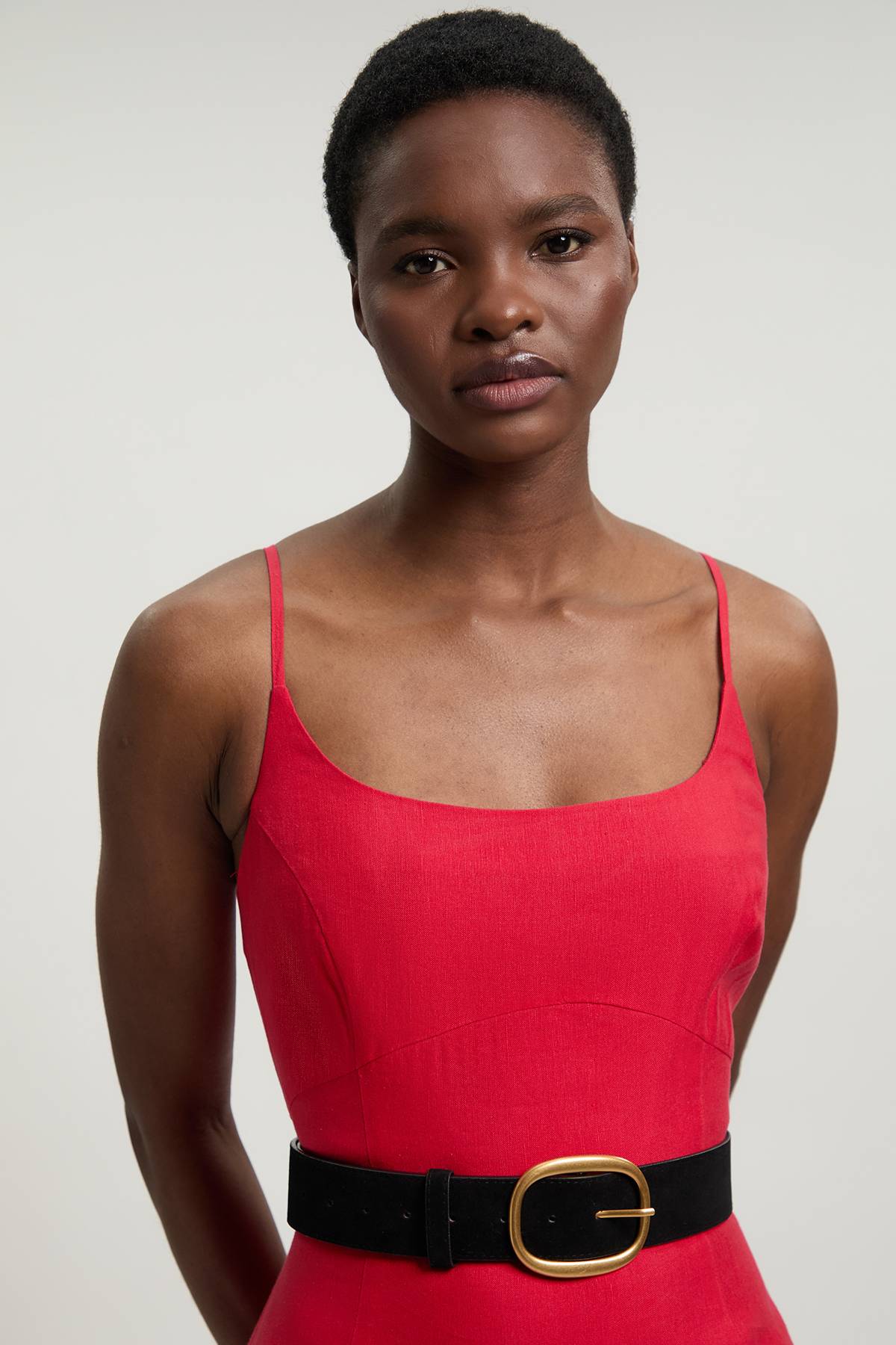 KarenMillen Robe Midi Tissée À Taille Basse Avec Ceinture En Viscose Et Lin