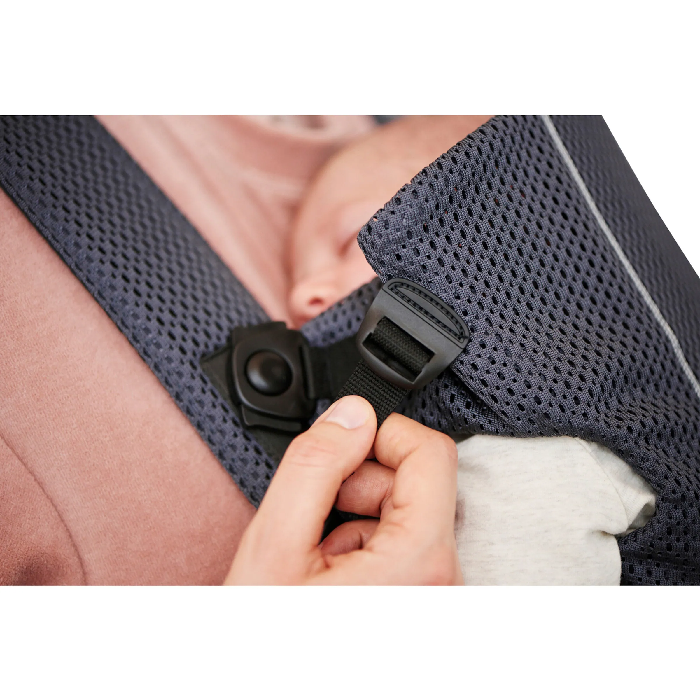 BabyBjörn Babytrage Mini 3D Mesh Anthracite