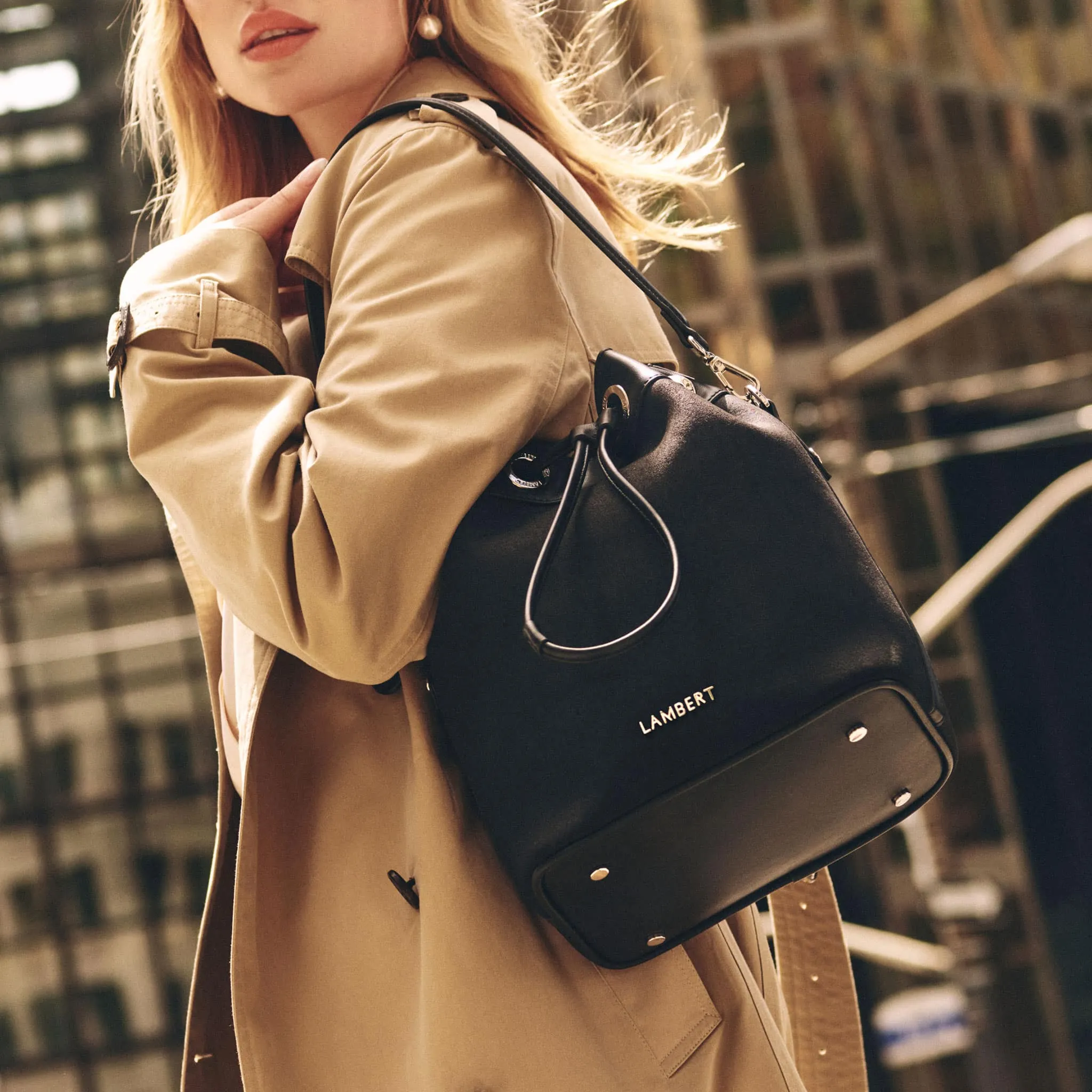 Lambert Sac Bucket 2-en-1 en Microsuède Vegan Camilla - Noir