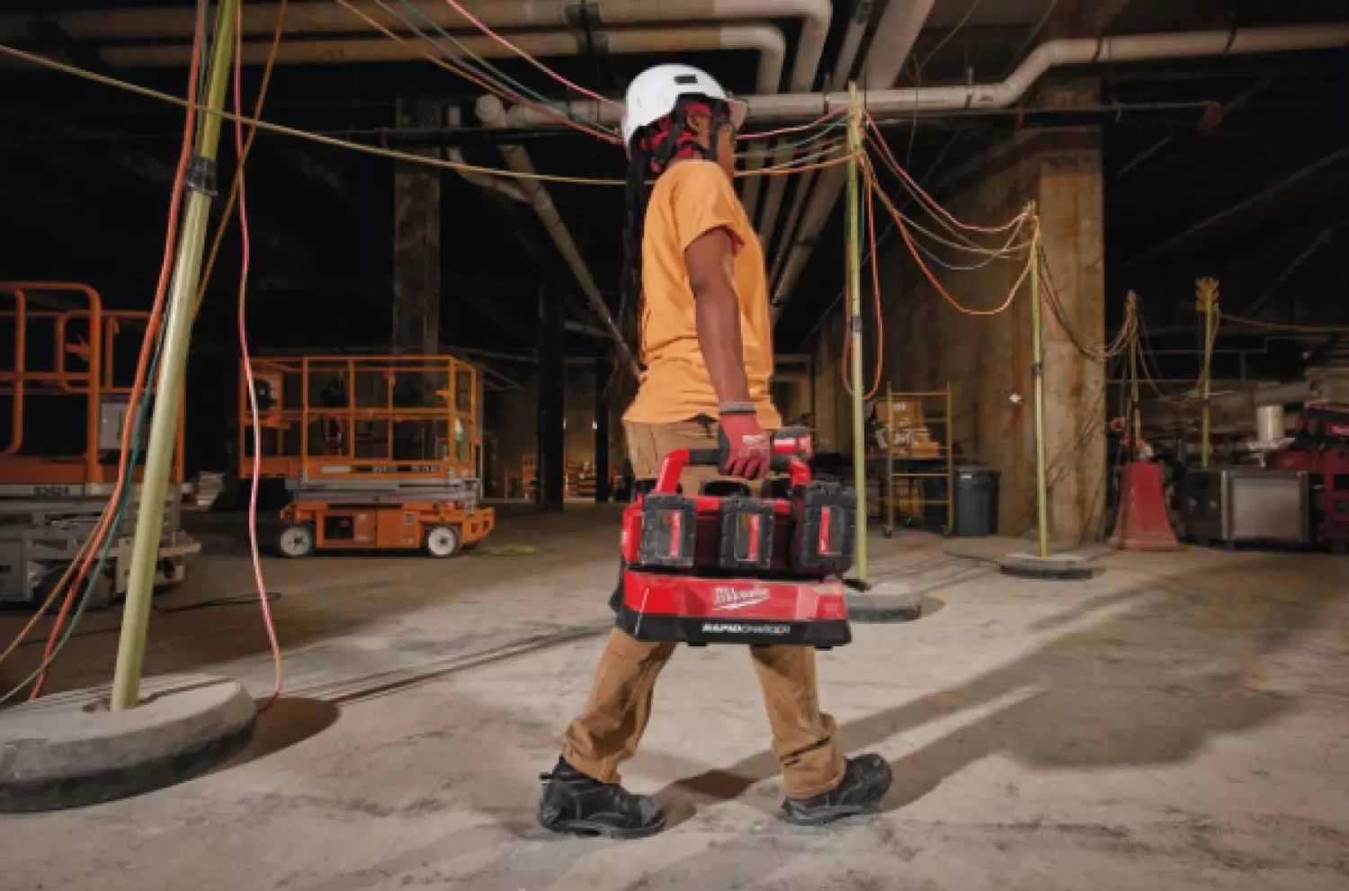 Milwaukee M18 PC6 PACKOUT™ zesvaks snellader