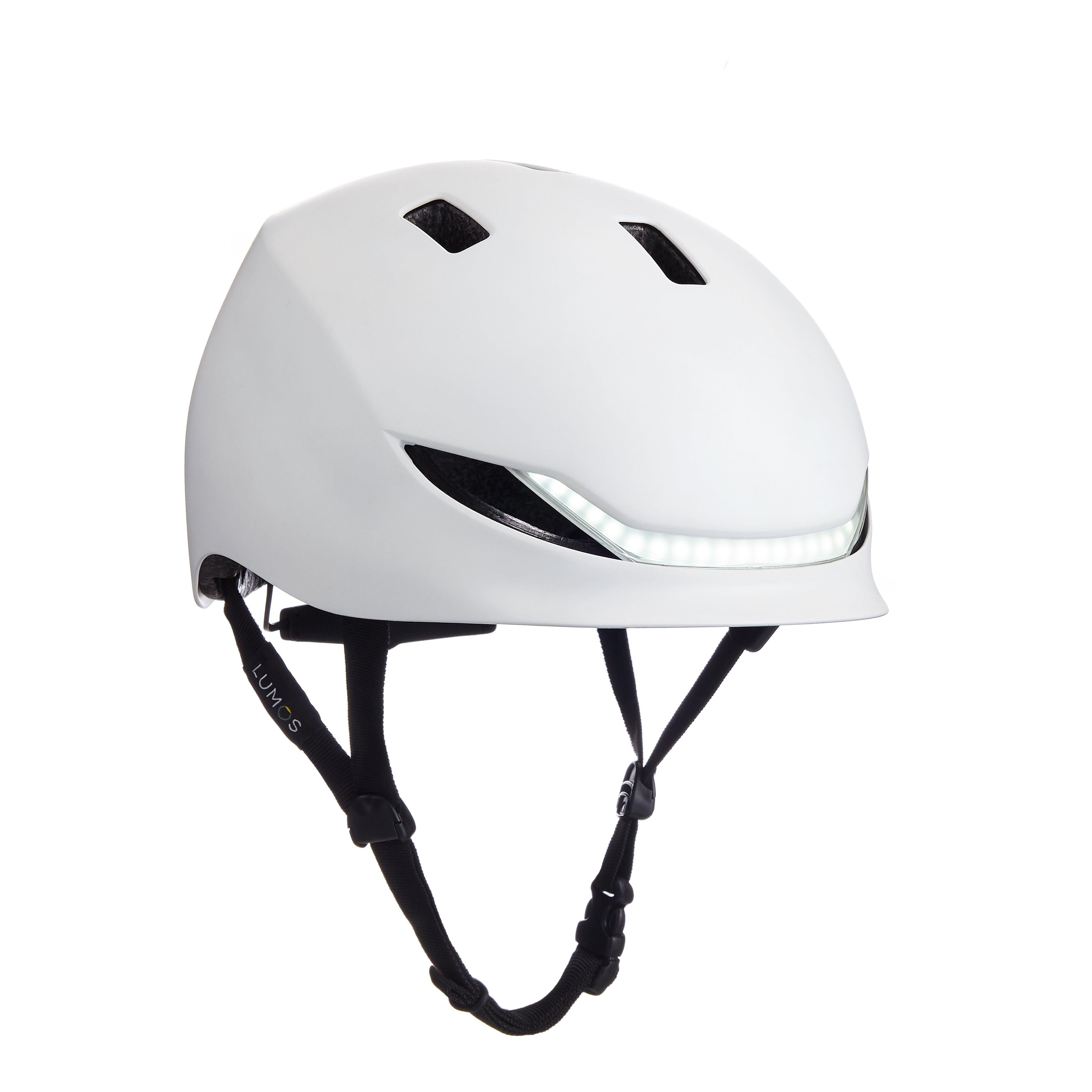Casque clignotant Lumineux LUMOS Matrix pour trottinette électrique