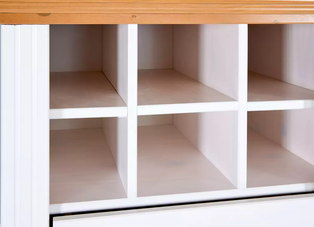 Highboard Maluno
